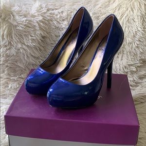 Fregie High Heel Pumps in Blue - Size 9